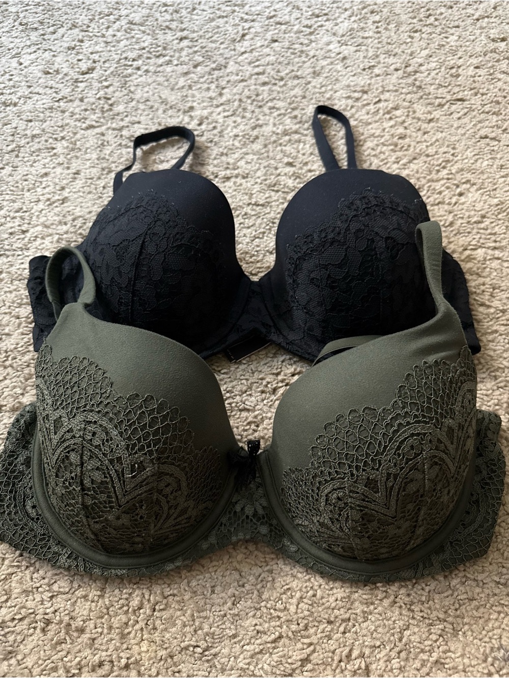 Victoria's Secret Lined Demi Lace Bra Bundle in Black and Olive